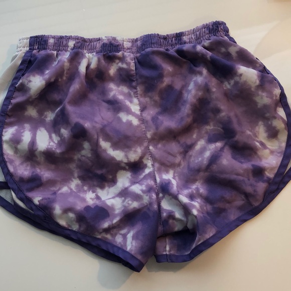 Running Shorts - Picture 4 of 4